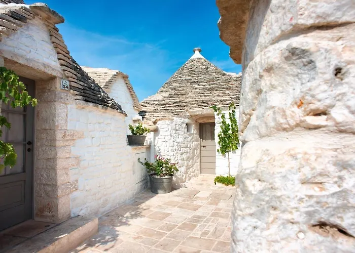 Trulli Holiday Albergo Diffuso
